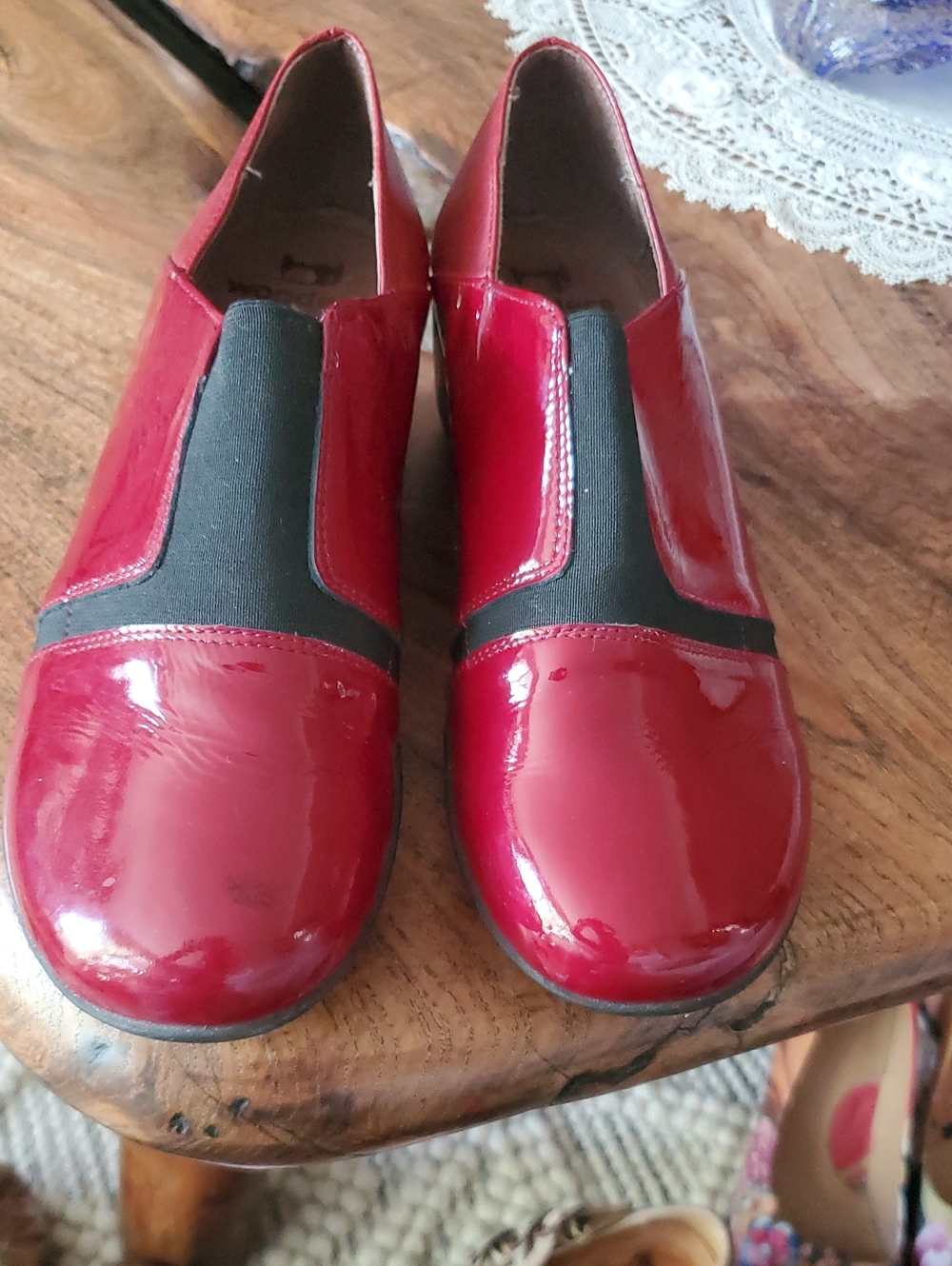 Wonders Women’s Red Patent Slip-On Loafers Size 39